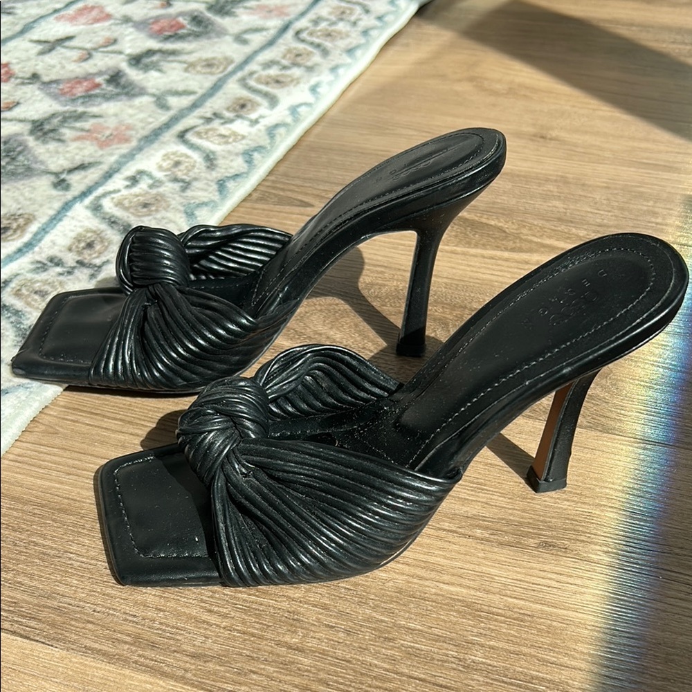 Elegant Black Women's Heeled Sandals